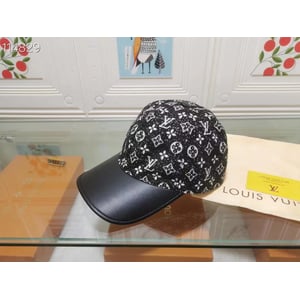 LV Cap 23
