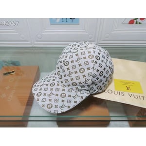 LV Cap 50