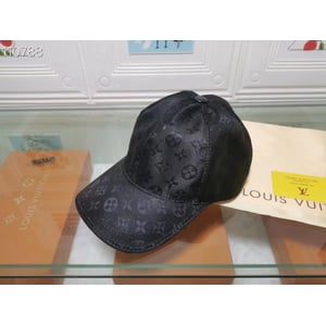 LV Cap 71