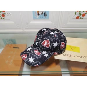 LV Cap 73