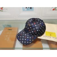 LV Cap 82
