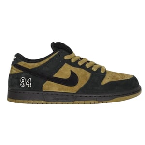 Supreme x Dunk Low SB Camper Green