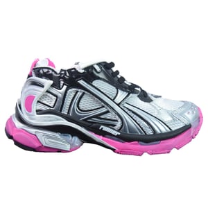 Balenciaga Runner Sneaker Worn-Out - Silver Pink