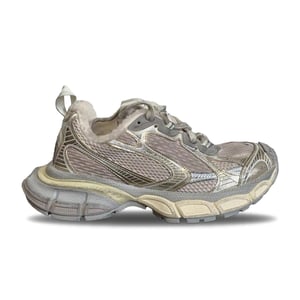 Balenciaga 3Xl Ski Trainers  Worn-Out - Light Beige