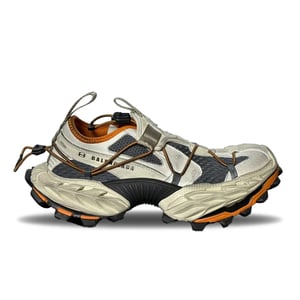 Balenciaga Hike Sneaker in Beige orange