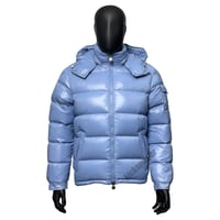 Moncler 19