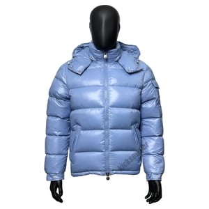 Moncler 19